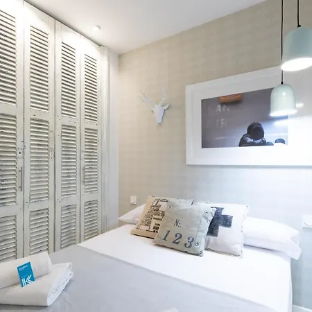 Astoria - Baskeyrentals Apartmán *